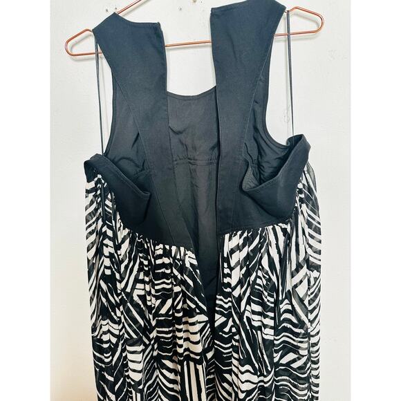 TOCCIN Black White Printed Trapeze High Low Sleeveless Maxi Dress size 20 - Picture 12 of 15